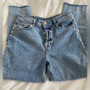 H&M mom jeans
